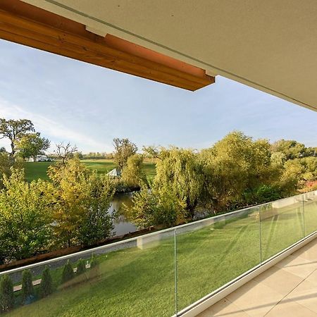 Il Lago - Sunrise - Cozy Luxurious Smart Home By The Lake Voluntari Esterno foto